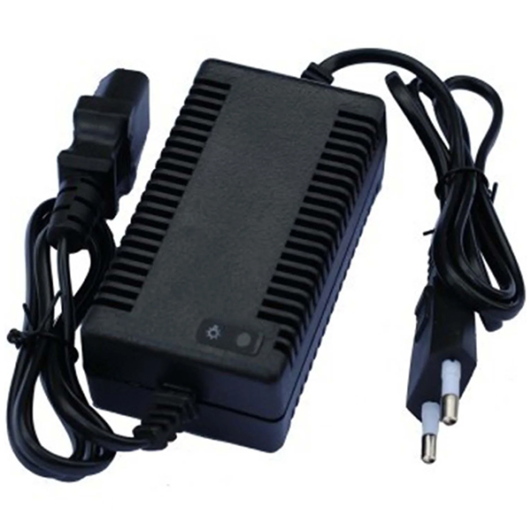 Alimentator-incarcator Vermorel si alte dispozitive electric 12V